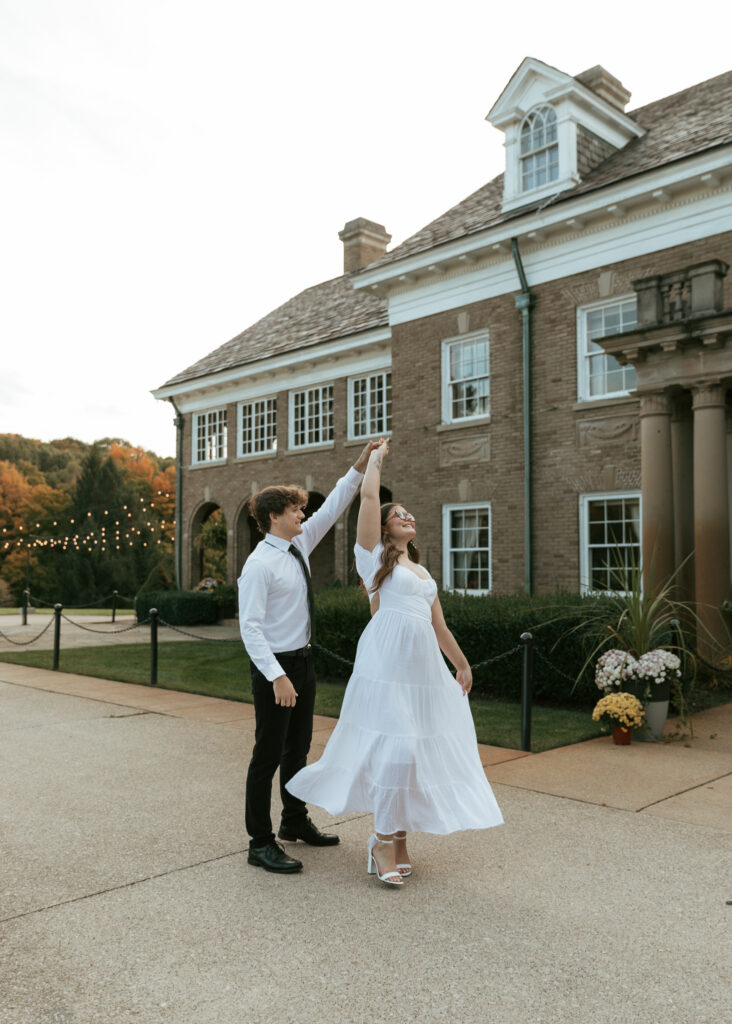 summer engagement session at a mansion